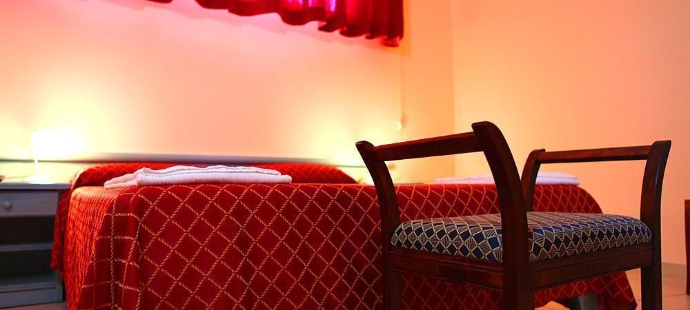 Hotel Le Palme Сант'Анна-Аррезі Екстер'єр фото